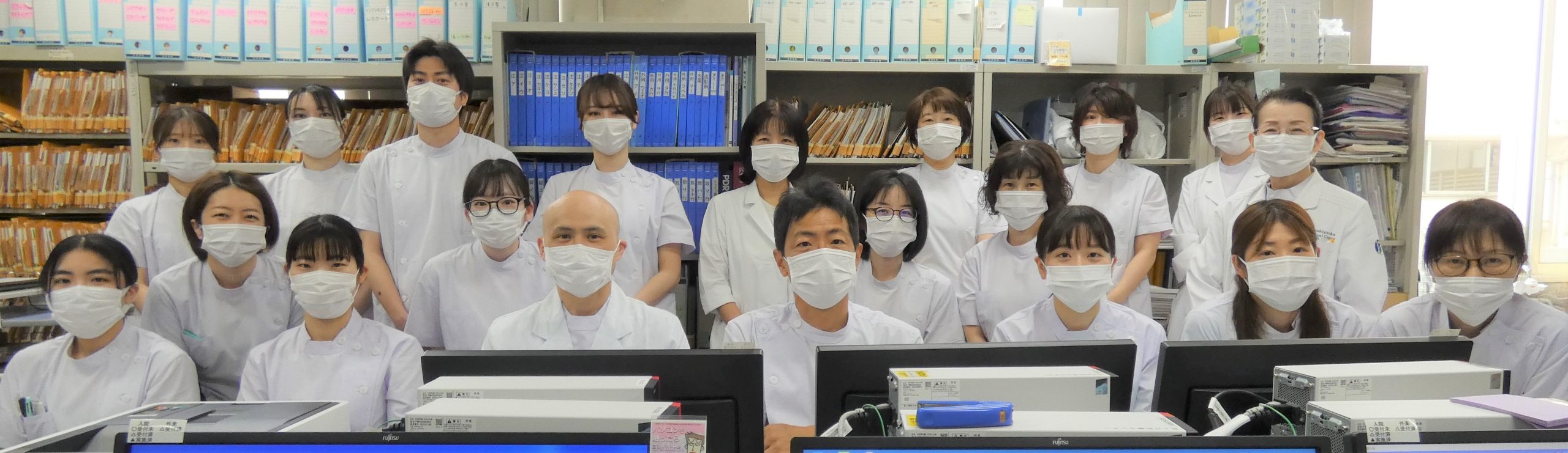 2025年度薬剤部集合写真